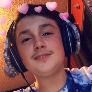 Meet your Posher, Skyler